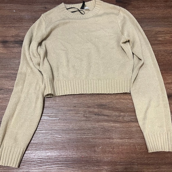 H&M crop sweater Cardigan - Picture 1 of 1